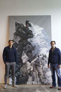 Jürgen Blach buys Hillary Step